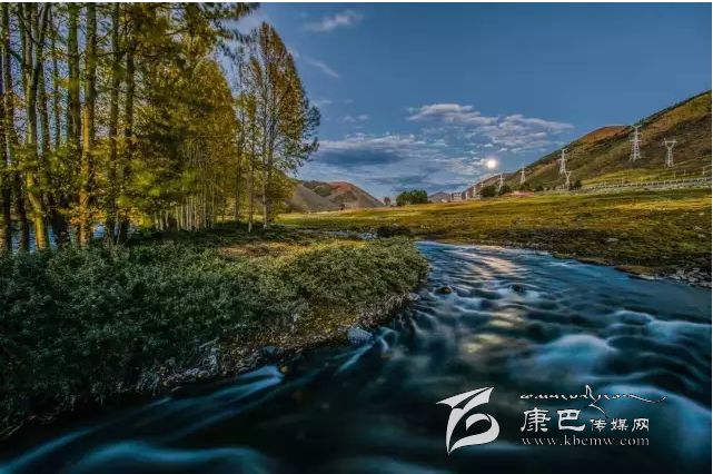 新都橋，正在打開最美時(shí)光,我在這里等你......