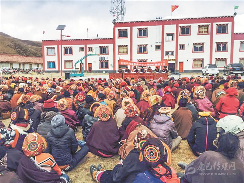 石渠縣開展“千人大下鄉(xiāng)” 、“千人大宣講”、“千人大走訪”活動掠影